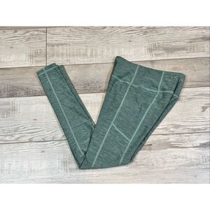 Victoria's Secret Flow On Point Pocket Leggings Green Size 2